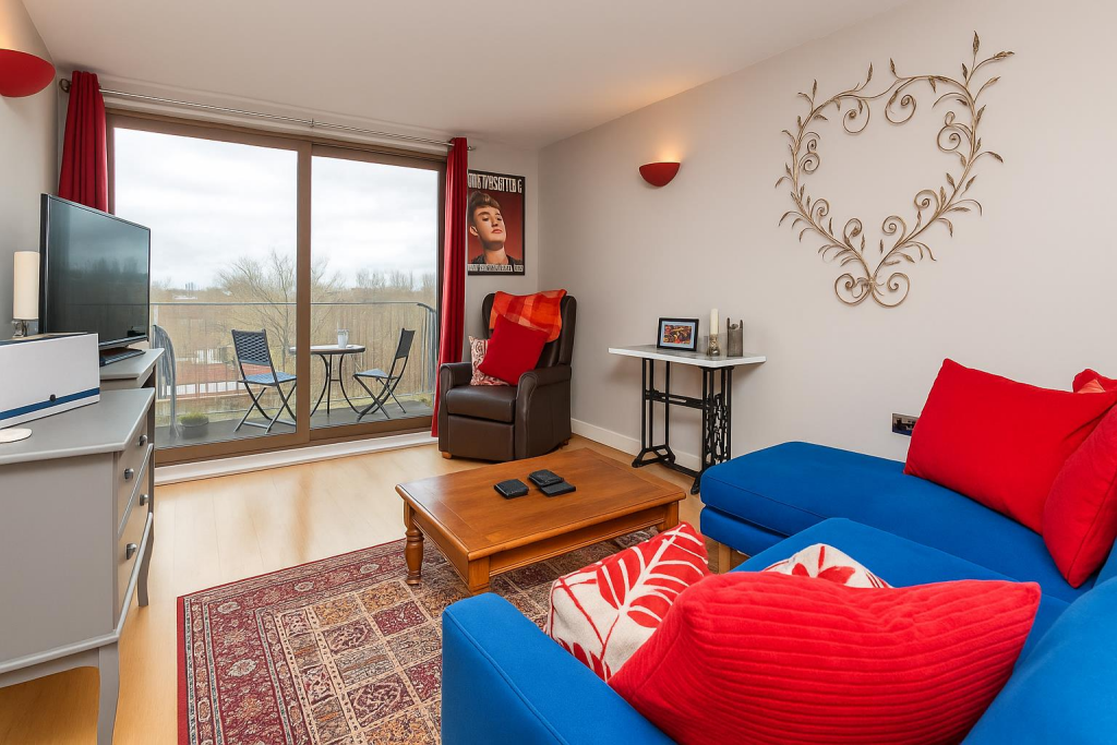 Buyer offer needed for Isaac Way, Manchester, M4